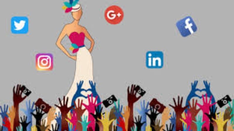 The Role of Social Media In Shaping Celebrity Lifestyles
